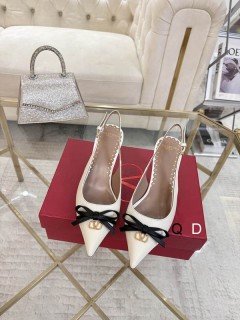 2025.04.22 Super Perfect Valentino Women Sandals Size35-40 559