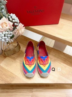 2025.04.22  Super Perfect Valentino Women Shoes Size35-40 542
