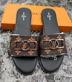 2025.04.23 Super Perfect LV Women Slippers size35-40 1349