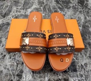 2025.04.23 Super Perfect LV Women Slippers size35-40 1344