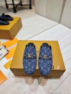 2025.05.08 Super Perfect LV Women Slippers size35-40 1372