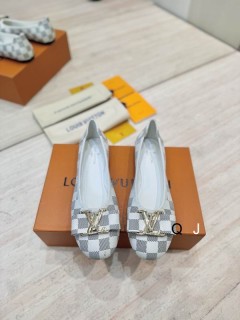 2025.05.08 Super Perfect LV Women Shoes sz35-40 1960