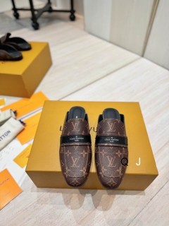 2025.05.08 Super Perfect LV Women Slippers size35-40 1380