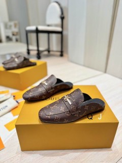 2025.05.08 Super Perfect LV Women Slippers size35-40 1369