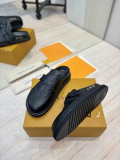 2025.05.08 Super Perfect LV Women Slippers size35-40 1378