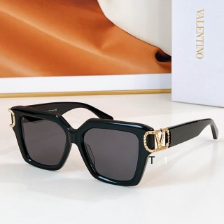 2025.05.08 Original Quality Valentino Sunglasses 582