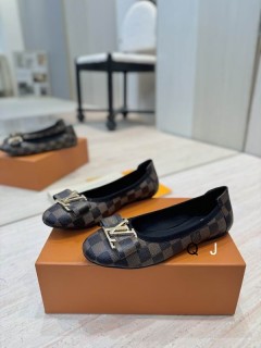 2025.05.13 Super Perfect LV Women Shoes sz35-40 1975