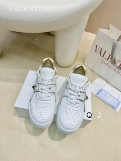 2025.05.13 Super Perfect Valentino Women Shoes Size35-40 549