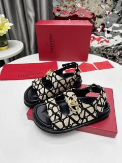 2025.05.14  Super Perfect Valentino Women Sandals Size35-42 590