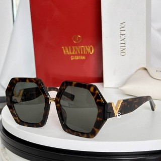 2025.05.23 Original Quality Valentino Sunglasses 588