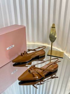 2025.08.15 Super Perfect MiuMiu Women Shoes sz35-40 303