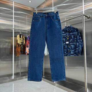 2025.08.26 Givenchy Jeans sz30-36 024