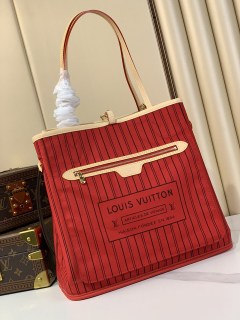2025.09.19 Authentic LV Bag 670