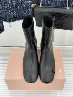 2025.10.20 Super Perfect MiuMiu Women Shoes sz35-40 1061