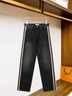 2025.10.29  Valentino Jeans sz28-38 025
