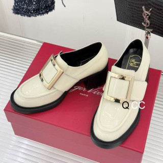 2025.11.04 Super Perfect Roger Vivier Women Shoes size35-40 031