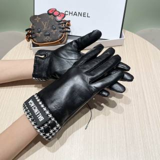2025.11.24 Balenciaga Gloves 002