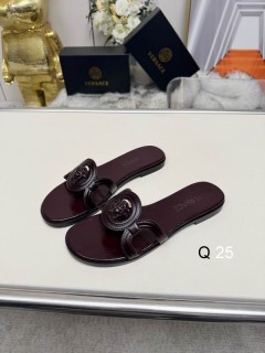 2025.11.24 Super Perfect Versace Women Slippers size35-40 199
