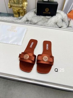 2025.11.24 Super Perfect Versace Women Slippers size35-40 235