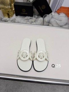 2025.11.24 Super Perfect Versace Women Slippers size35-40 204