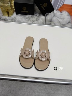 2025.11.24 Super Perfect Versace Women Slippers size35-40 205