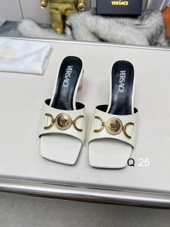 2025.11.24 Super Perfect Versace Women Slippers size35-40 234