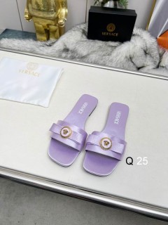 2025.11.24 Super Perfect Versace Women Slippers size35-40 233