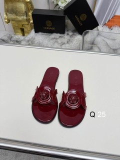 2025.11.24 Super Perfect Versace Women Slippers size35-40 200