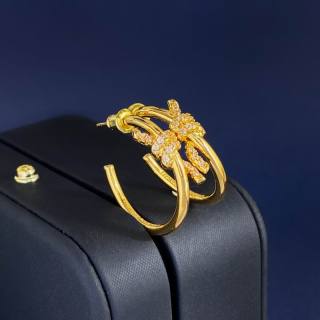 2025.12.01 Tiffany Earing 124