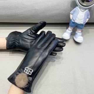 2025.12.10 Balenciaga Gloves 005