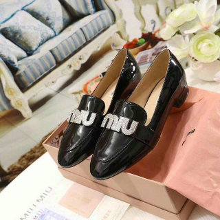 MIUMIU Casual Shoes (2)