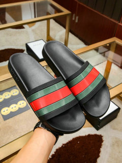 Gucci Men Slippers (148)