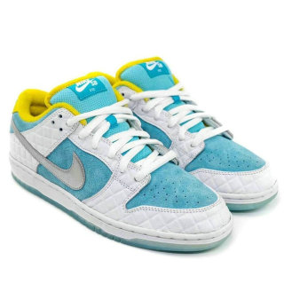 Nike SB Dunk Low (53)