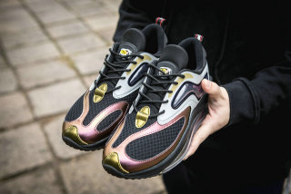 Nike Air Max 720 Shoes (3)