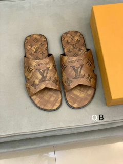 LV Slippers 38-44 (3)