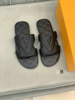 LV Slippers 38-44 (10)