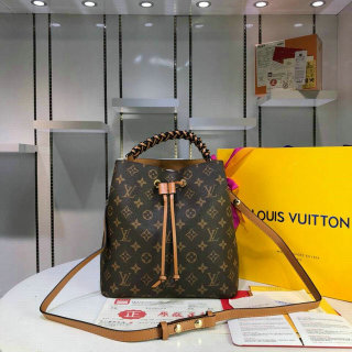 LV Handbag AAA (315)
