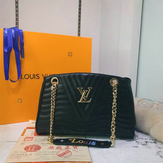 LV Handbag (340)