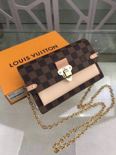 LV Handbag (355)