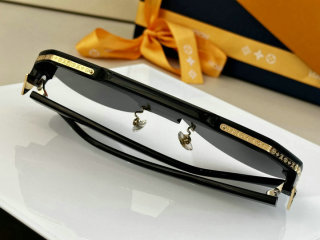 LV Sunglasses AAAA (3)