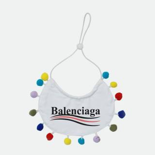 2023.10.27  Balenciaga Pet Drool Wipes 003