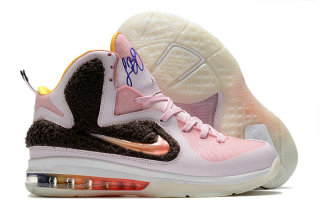 Nike LeBron 19 Shoes (2)