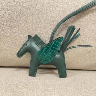 2024.03.05 HERMES keyring 024