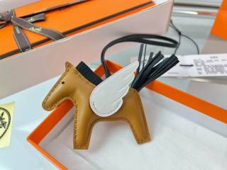 2024.03.05 HERMES keyring 016