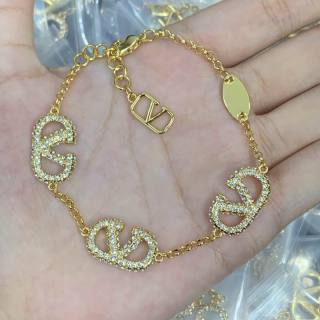 2024.03.13 Valentino Bracelet 015