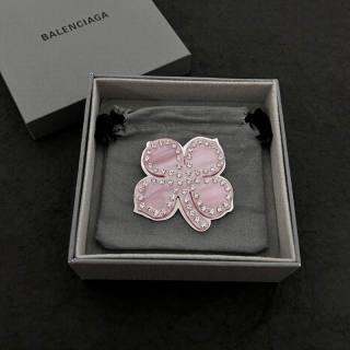 2024.03.16 Balenciaga Brooch 005