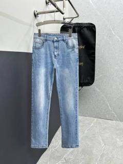 2024.05.08 Valentino Jeans sz29-40 004