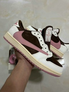Authentic Travis Scott x Air Jordan 1 Low WMNS