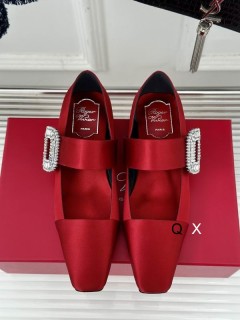 2024.10.31 Super Perfect RV Women Shoes size35-40 094