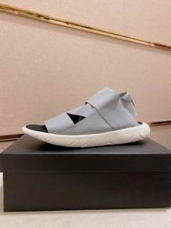 2024.10.31 Super Perfect Y3 Men Slippers size38-45 011